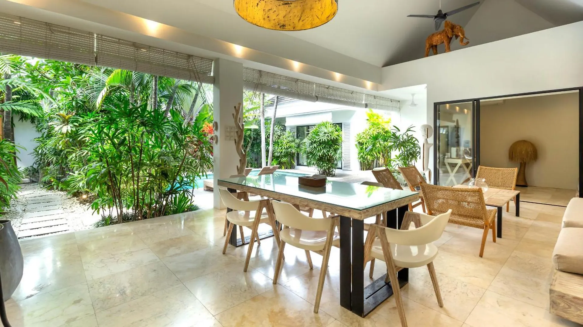 Villa Gallici Seminyak Indonesia